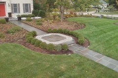Variegated Thermal Paving  w/ Belgium Block Feature